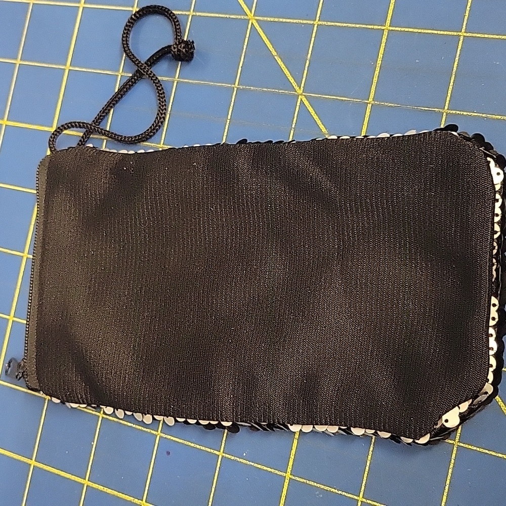 Silver Sequin Drawstring Pouch 4x7 - Picture 3 of 5